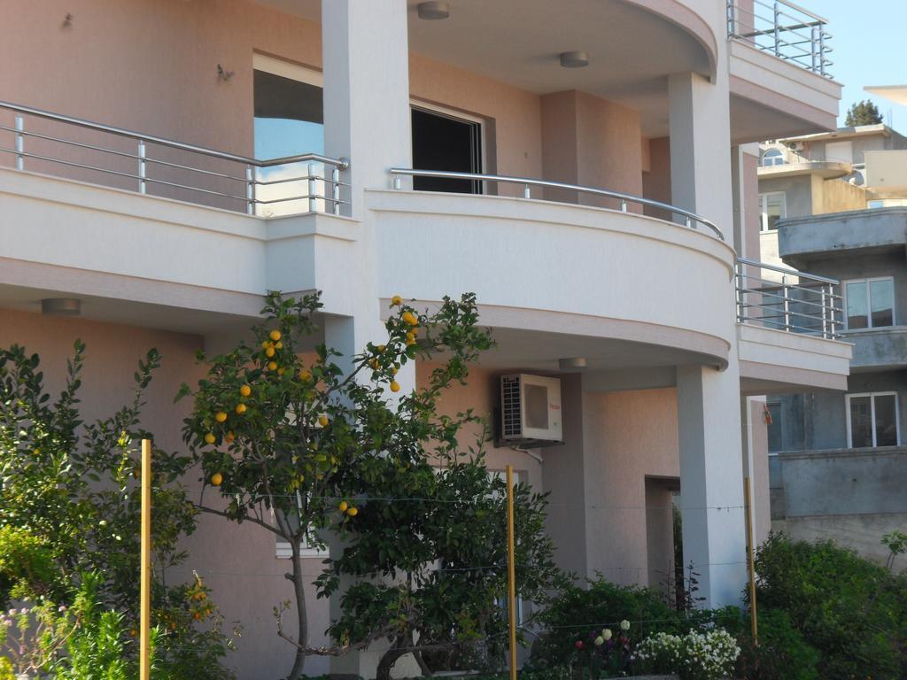 Apartment Petrovic Ulcinj Exterior photo