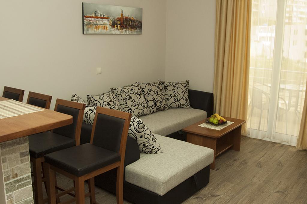 Apartment Petrovic Ulcinj Room photo