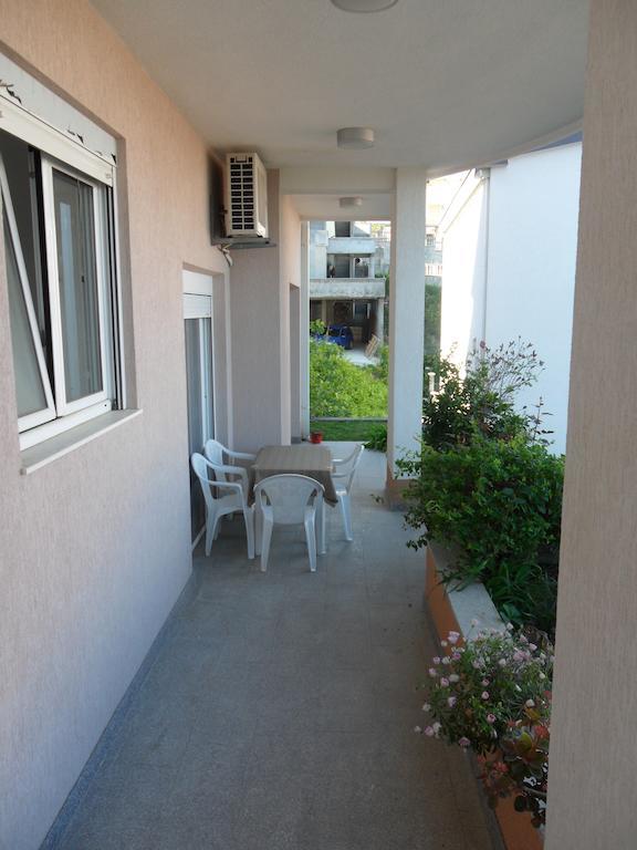 Apartment Petrovic Ulcinj Exterior photo